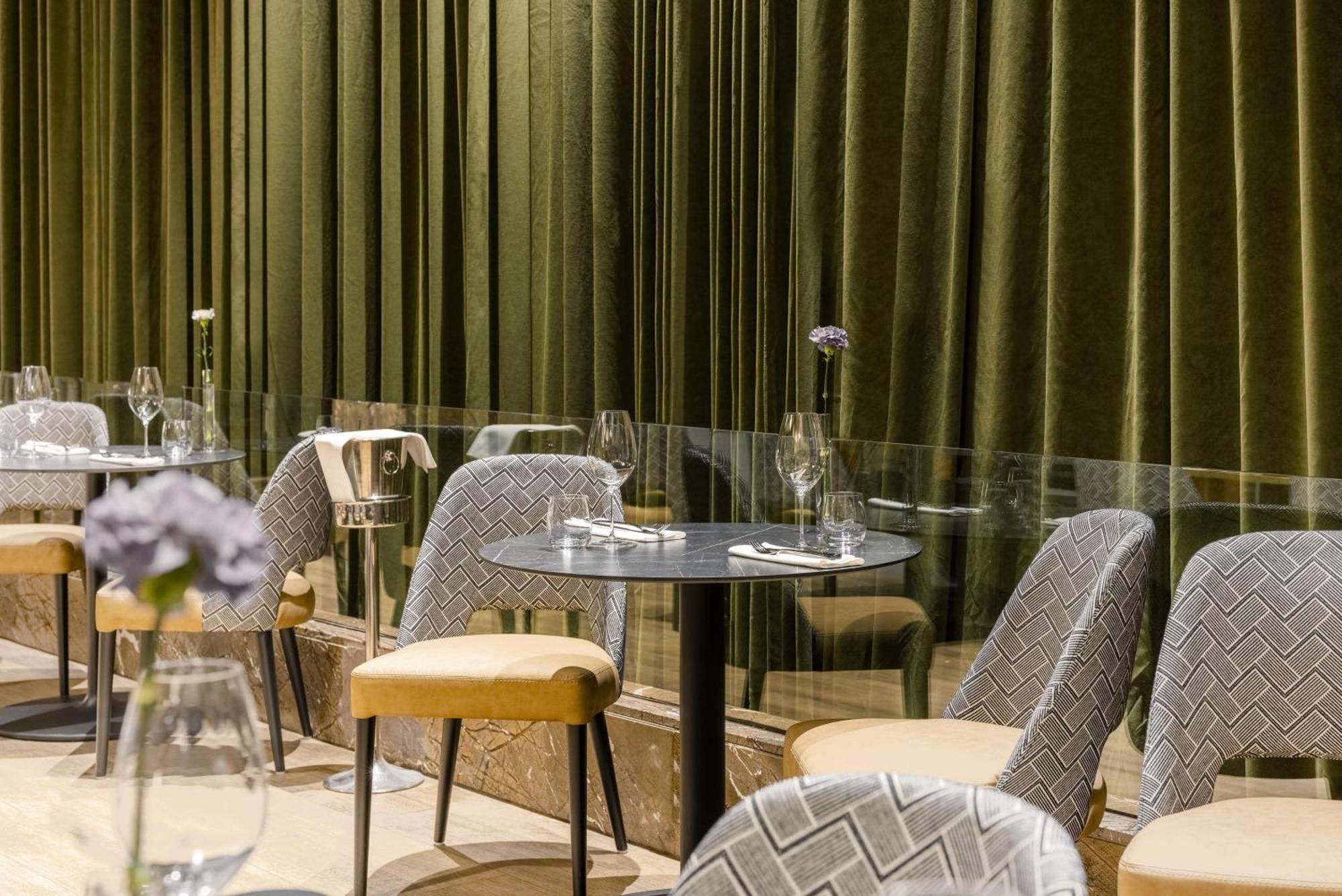 Hotel Nh Collection Carlo Iv Prag